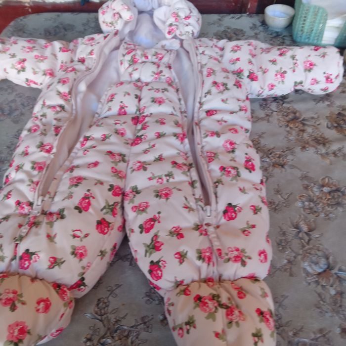 комбинезон  для 1 . 2месяца зимний