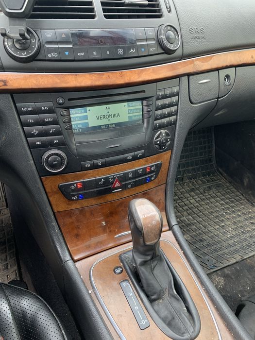 Mercedes E280 w211 E klass седан