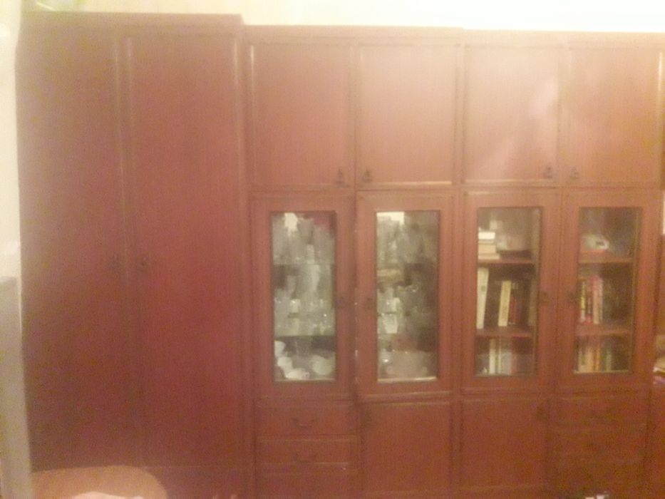 Стенка зал Б У для всех случаях