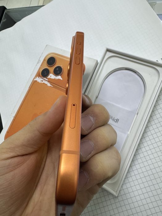 17 Pro 256gb 100% SIM