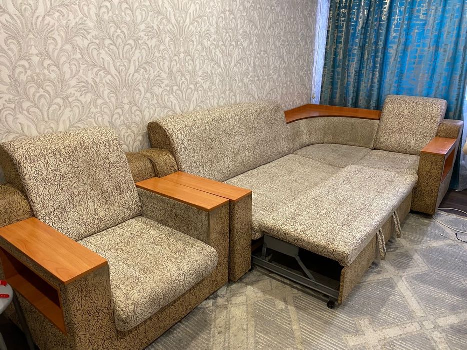 Продам диван в хорошем состоянии