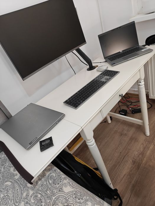 Birou IKEA extensibil