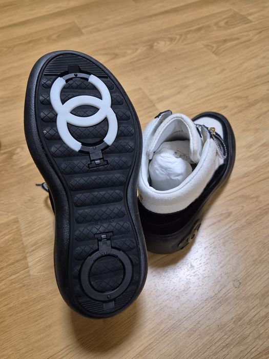 Chanel боти с грайфер за сняг