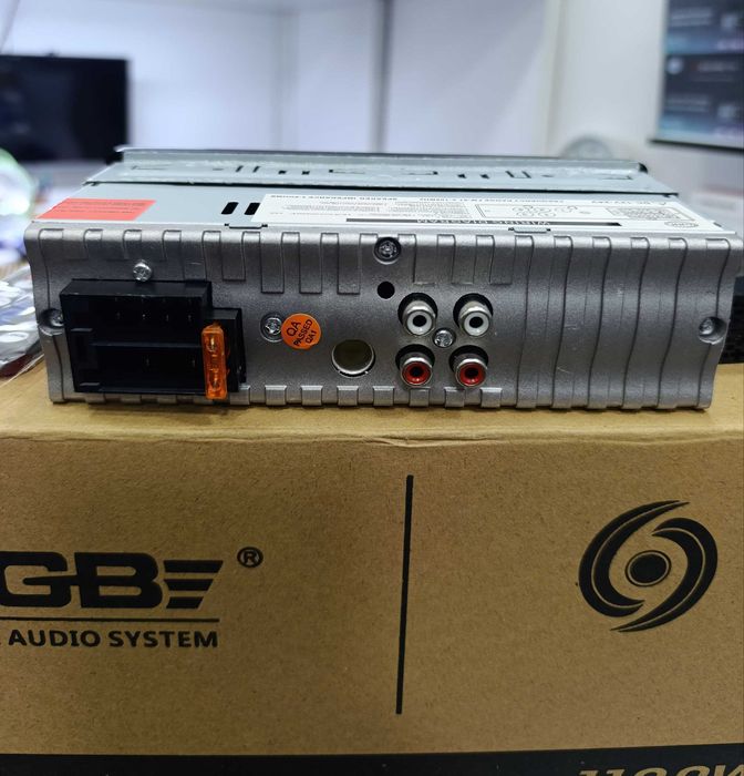 Pioneer 341 BT Bluetooth Avtomagnitola 12V/24V USB TF AUX