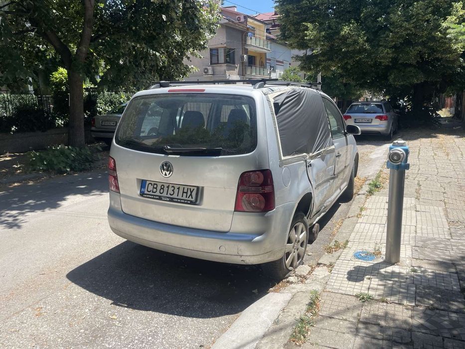 На части! VW Touran 1.9 tdi  6 Скорости 105 к.с. Фолцваген Туаран