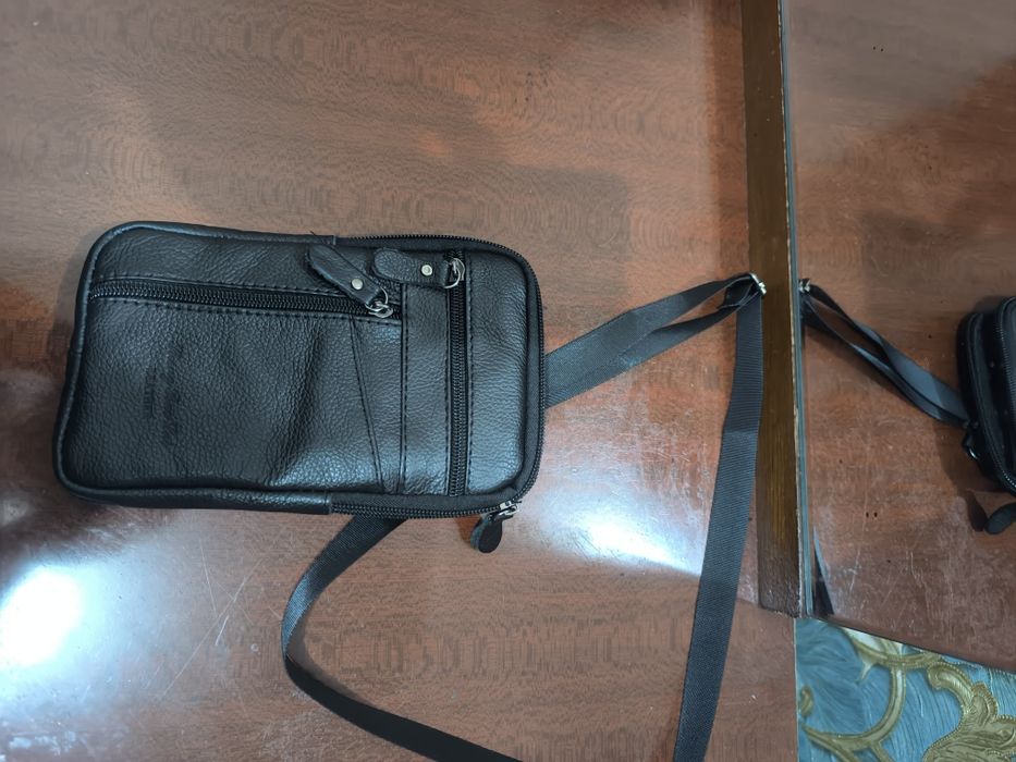 Барсетка кожанный