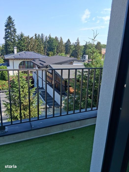 Proprietar vând apartament 3 camere