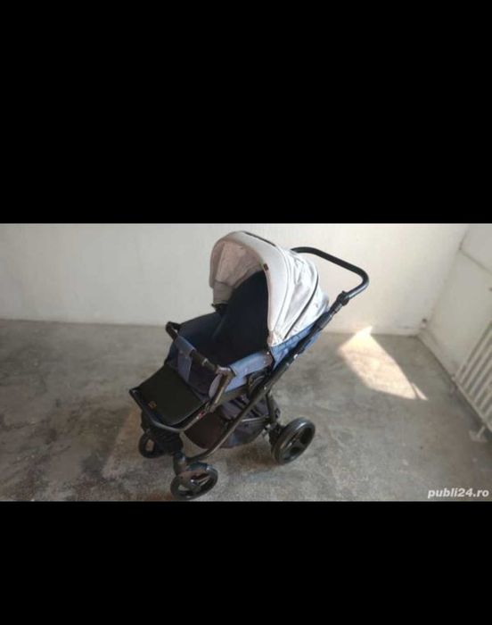Carucior copil mic cu 3 componente