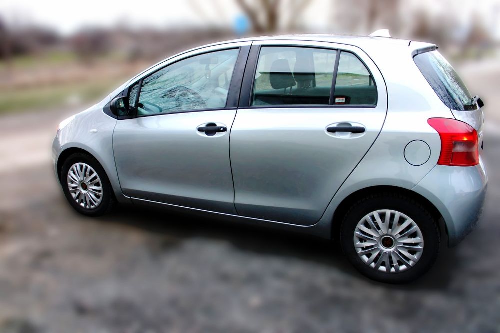 Yaris 1.3 benzina