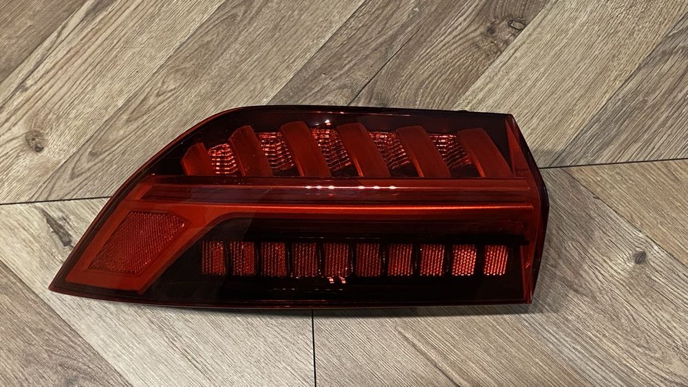 Употребявани задни LED фарове от Audi A7 S7 C8 от САЩ.
