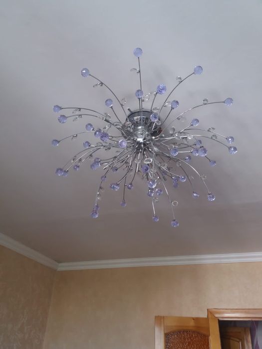 Люстра для гостиной