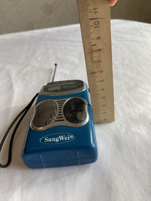 Радио мини на батарейках