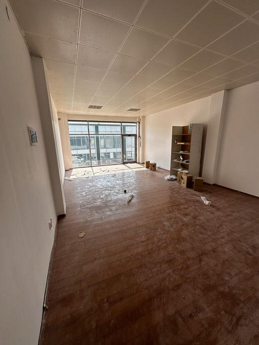 De inchiriat Spatiu Comercial Natura Center