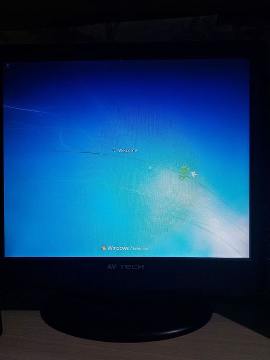 Продаётся компьютер (офисный)