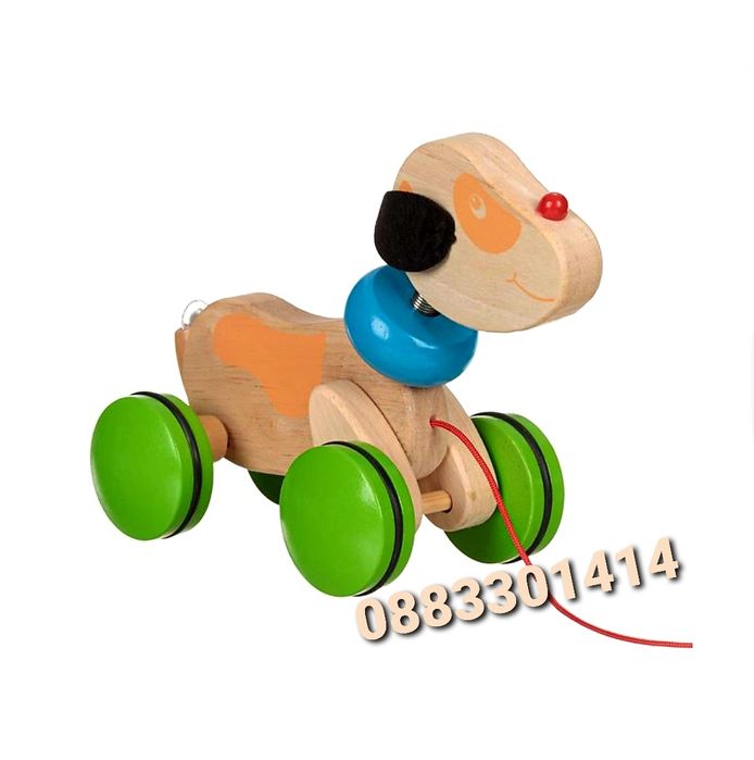 Куче за дърпане Играчка от дърво