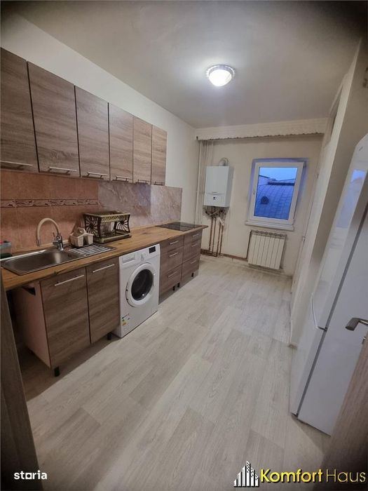 Apartament 4 camere 22 Decembrie