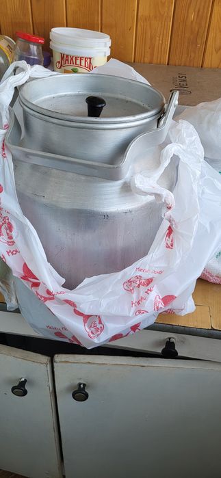 Бедон 10 л и есть 5 л