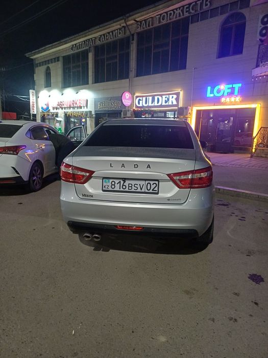 Лада Веста седан