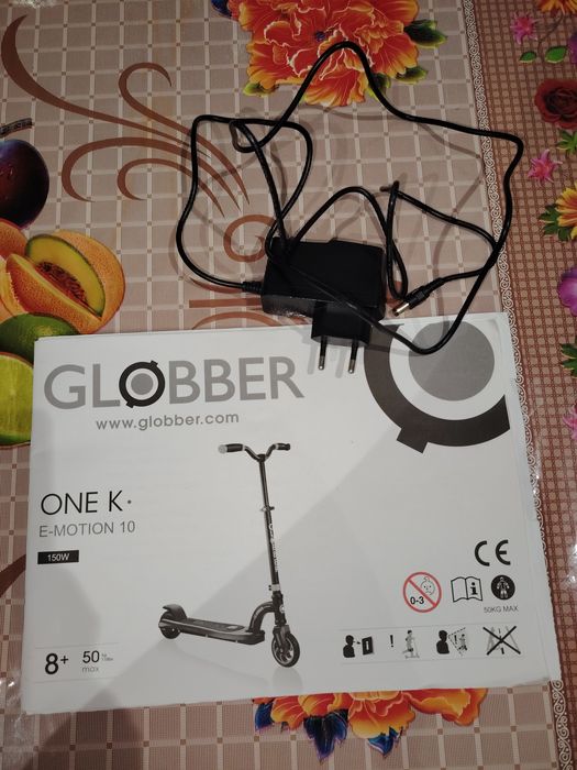 Продам электросамокат Glober one K e - motion 10