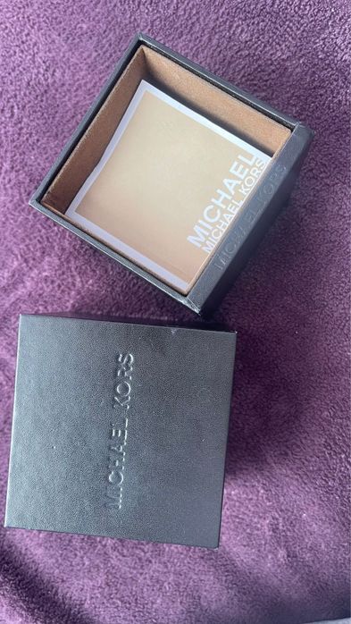 Часовник Michael Kors