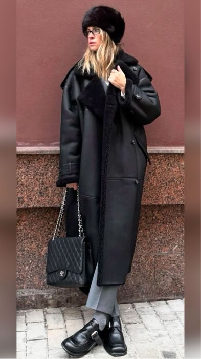 Дубленка черная натуральная б/у