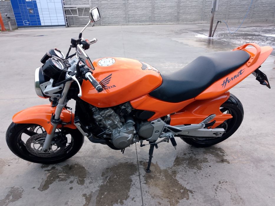 Honda CB600F Hornet pc36