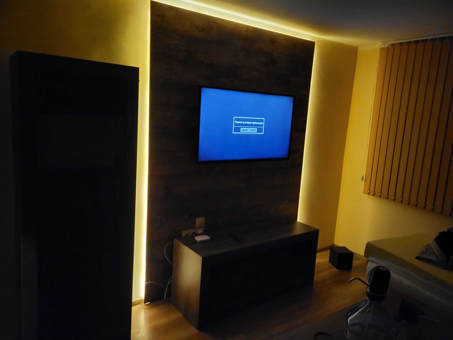 Отдава двустаен апартамент в центъра на Хасково