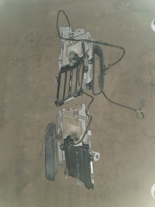 Proiectoare fata Mazda 6