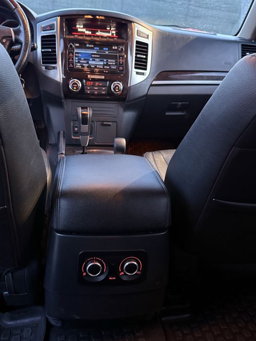 Mitsubishi Pajero 3.2 DID Instyle