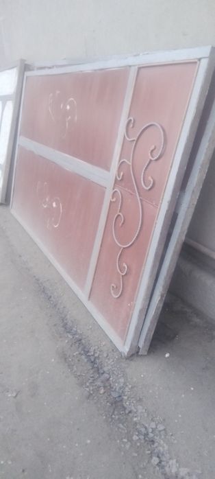 Darvoza sotiladi 3 - 280 ugulniklari qalin holati yaxshi kelishtirib b
