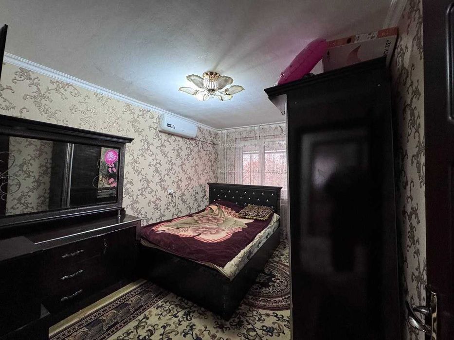 5 хоналик квартира 2 кават кирпичный дом, крытый, 17-мактаб