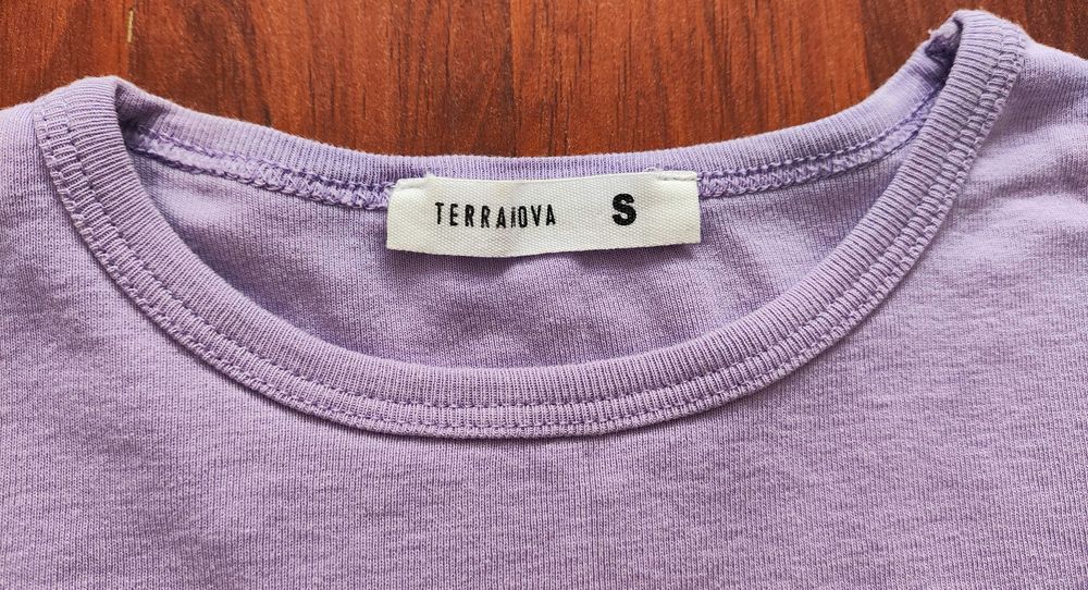 Къс лавандулов лонгслив Terranova