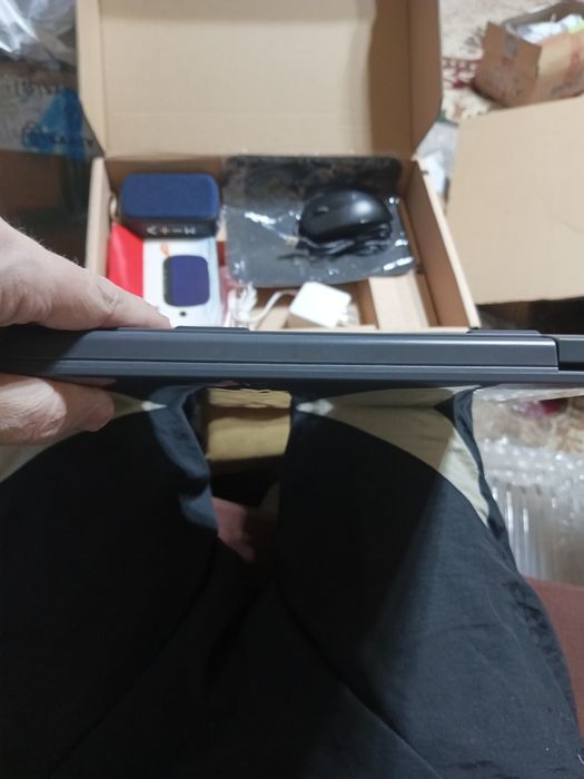 Ноутбук 14 экран 500гб 16G игровой