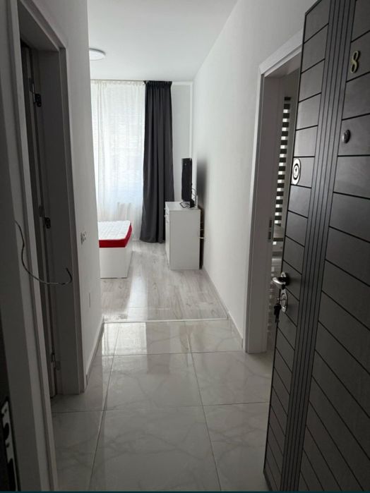 Inchiriez garsoniera Militari Residence