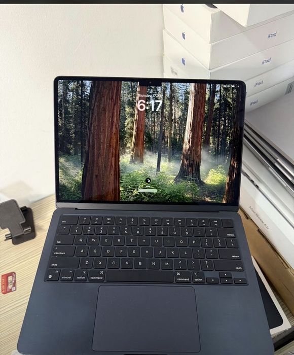 Macbook Air M4, 16/256, 100%