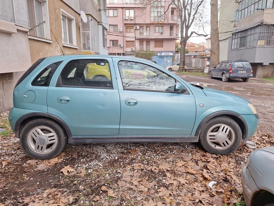 OPEL Corsa C, 1,2, с ГАЗ!+ 4 бр. нови гуми с джанти!