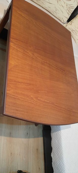 Трапезна разтегателна маса 115/155/80 височина75.като нова.150лв