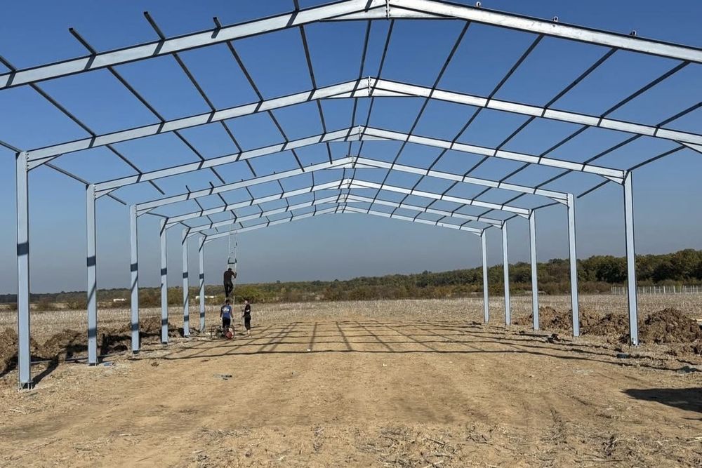 Vand structura metalica 10x25x4h ideala pt service auto