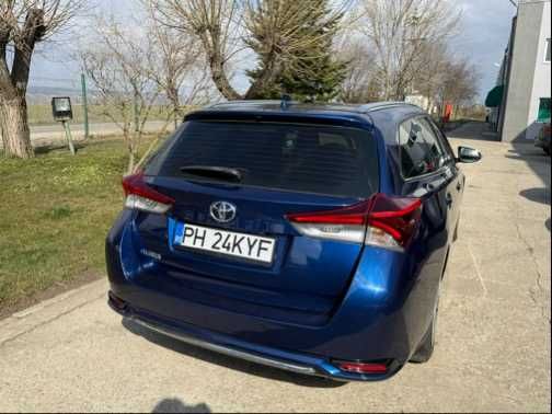 Toyota Auris Touring Sports (Wagon) 2017 | 1.6 D-4D | TVA Deductibil