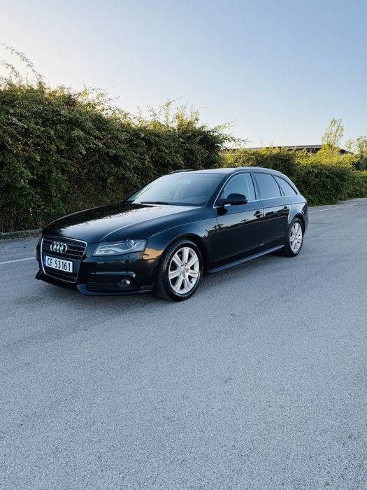 Audi A4 , quattro , an 2010