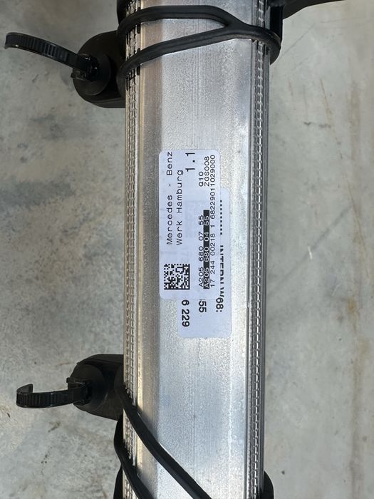 Traversa de dib bord / suport bord Mercedes W205 c class - calandru bord volan stanga - europa A2056800755 - A2056800455