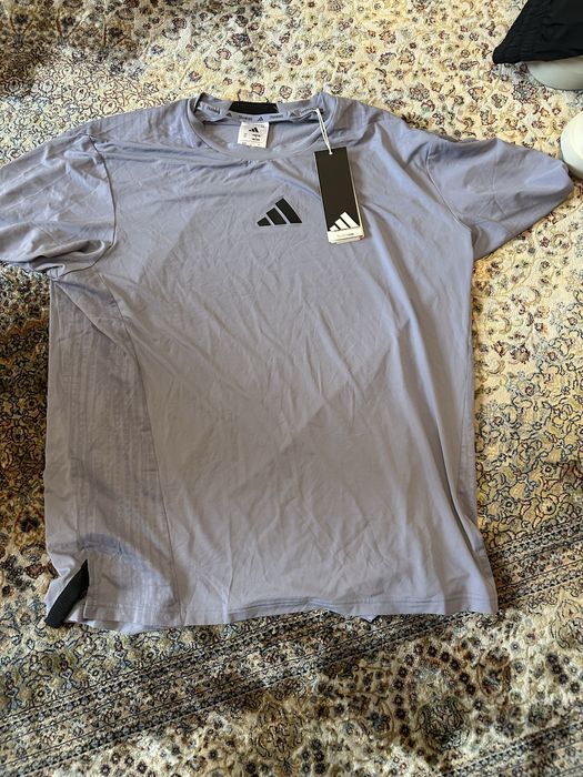 Оригинальная футболка адидас