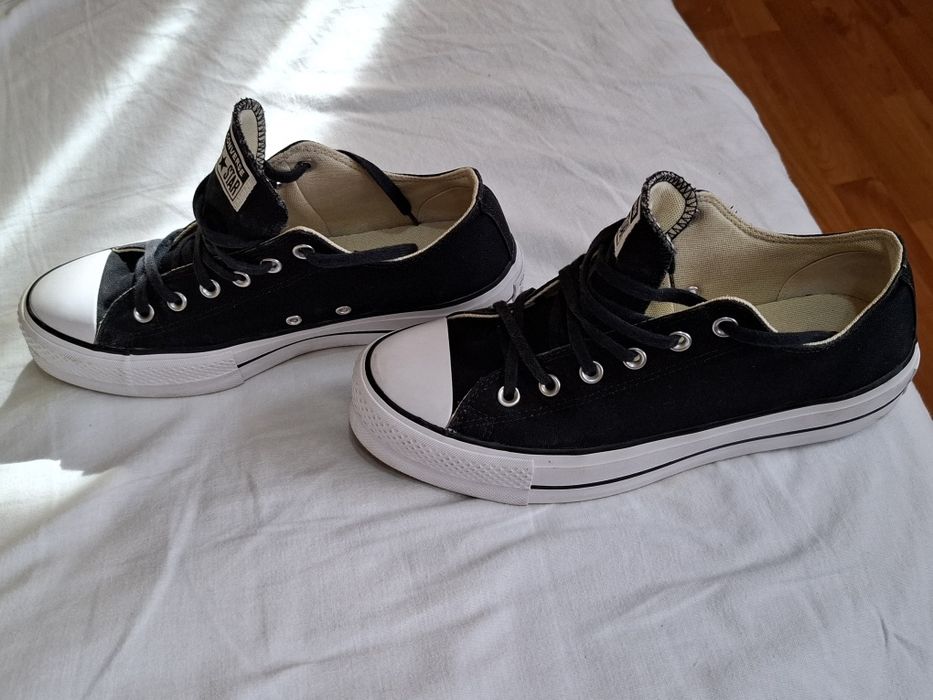 Tenesi Converse Women
