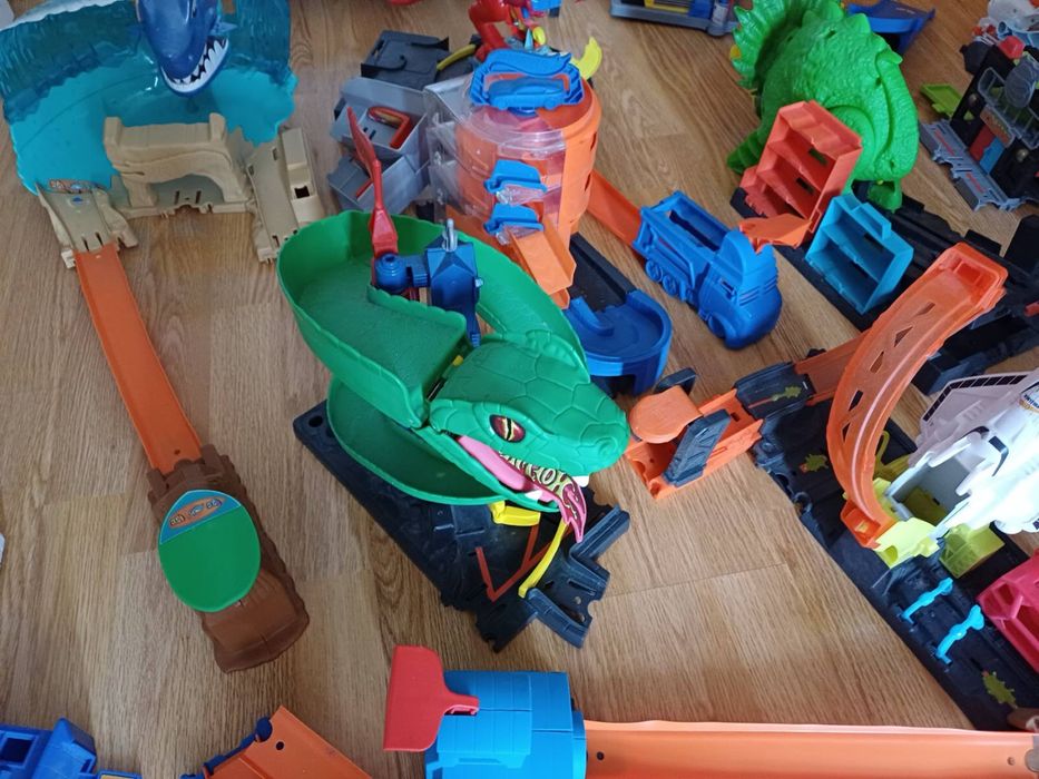 Писти и колкчки от hotweels