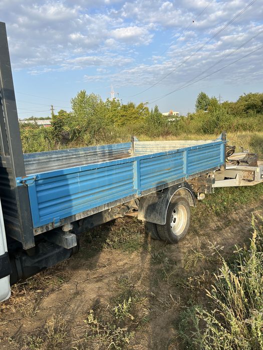 Vand ansamblu  sau separat