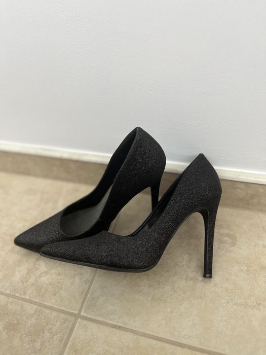 Елегантни дамски токчета