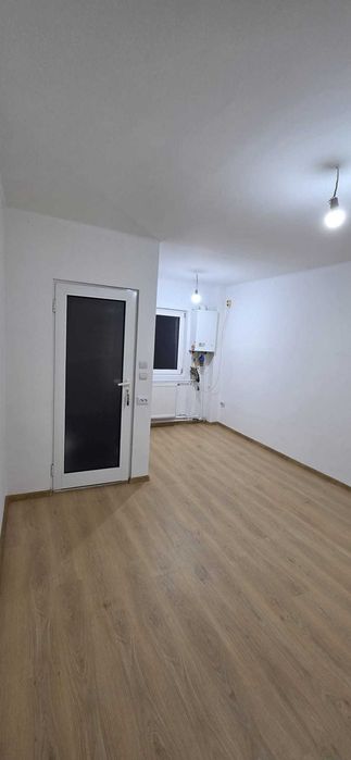 vand apartament, garsoniera zona aradului