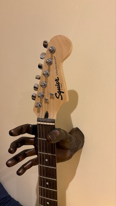 Vand stativ perete pt chitara