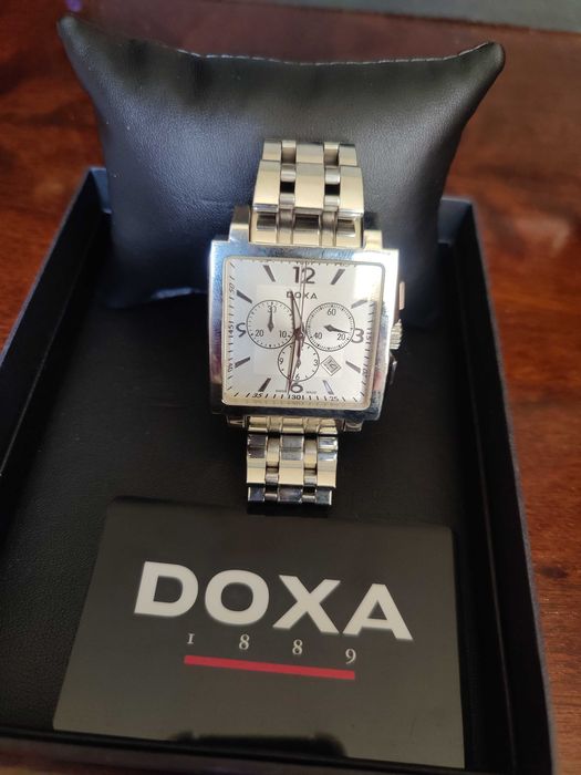 Ceas Doxa  Model DOXA 296.10.103.N.10