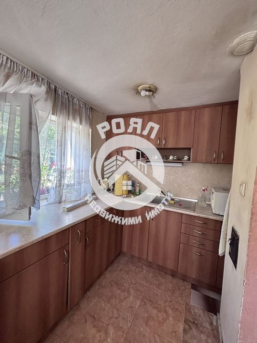 Продава се Къща в Първомай - 172 кв.м за 521 €/кв.м - Снимка #7